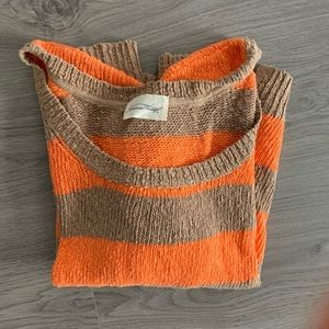 American Vintage knit all season sweater